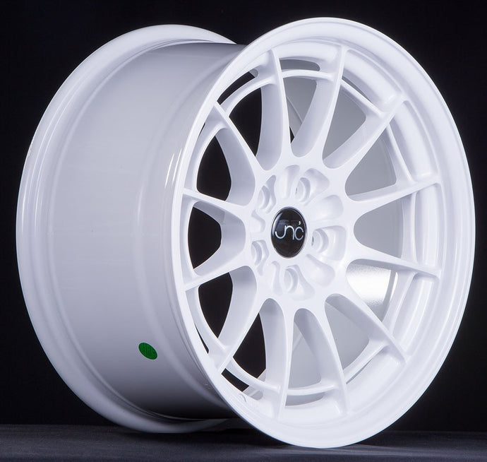 JNC033 | White | 18x8.5 | Blank | +35mm | CB: 73.1