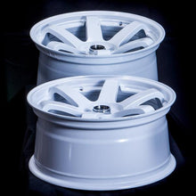 JNC014 | White | 18x8.5 | 5x114.3 | +35mm | CB: 73.1