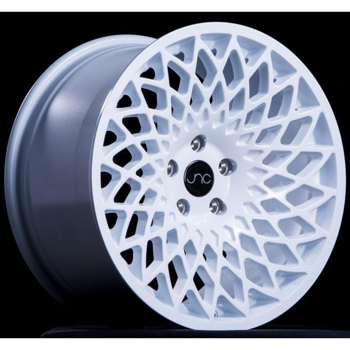 JNC043 | Full White | 18x8.5 | 5x114.3 | +35mm | CB: 73.1