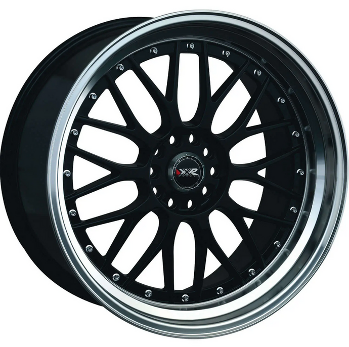 521 | Black / ML | 18x8.5 | 5x114.3/5x120 | +25mm