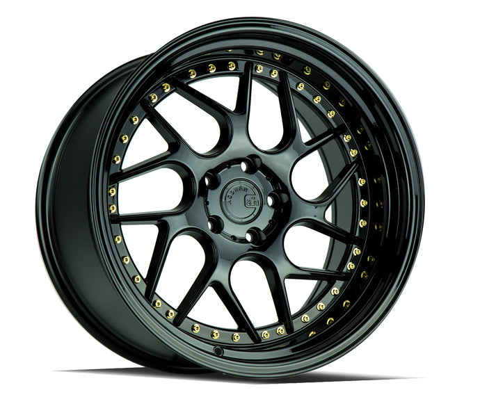 DS01 | Gloss Black W /Gold Rivets | 18x10.5 | 5x114.3 | +22mm | CB73.1