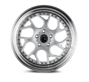 DS01 | Silver Machined Lip w/Chrome Rivets | 18x10.5 | 5x114.3 | +22mm | CB73.1