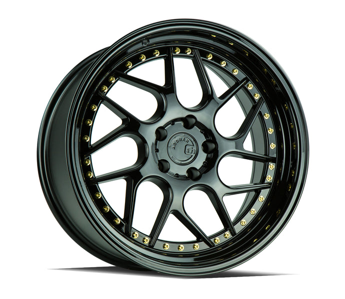 DS01 | Gloss Black W /Gold Rivets | 18x9.5 | 5x114.3 | +30mm | CB73.1