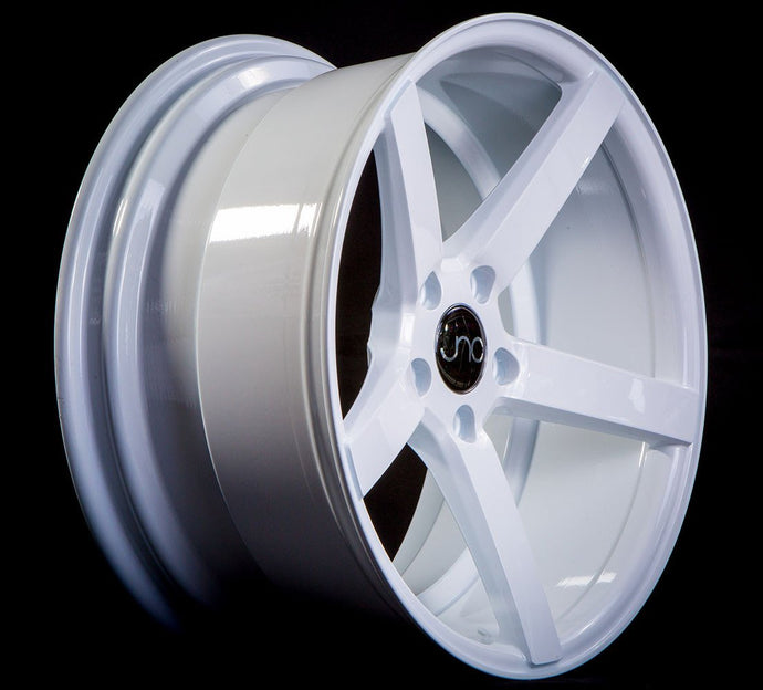 JNC026 | White | 20x9.5 | 5x114.3 | +32mm | CB: 73.1