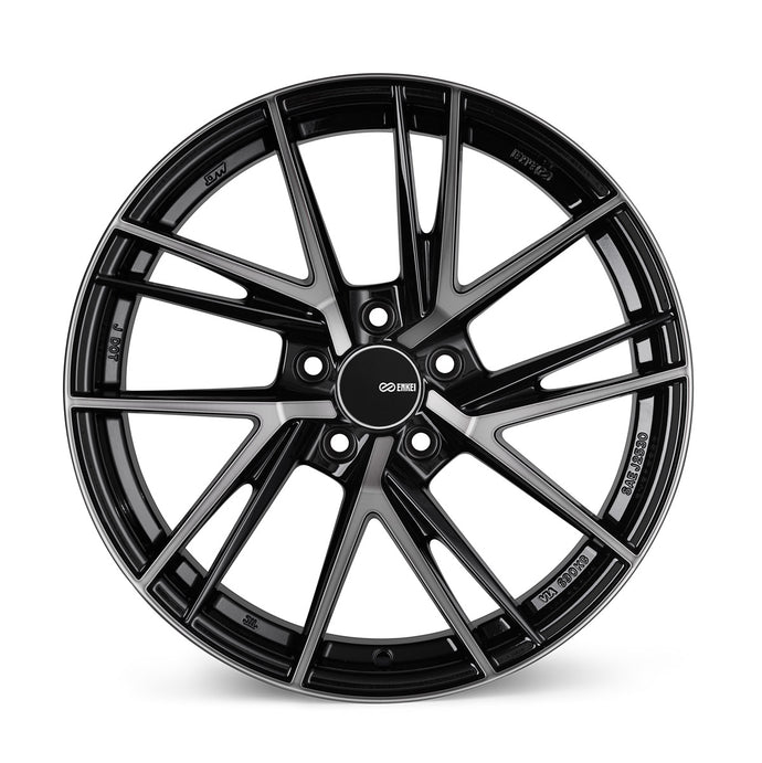 TD5 | Pearl Black | 17x8 | 5x114.3 | +35mm | CB: 72.6