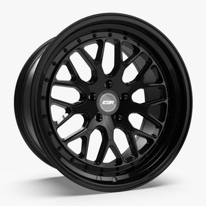 CS01 | Gloss Black | 18x9.5 | 5x110 | +35mm