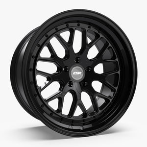 CS01 | Gloss Black | 19x8.5 | 5x115 | +30mm