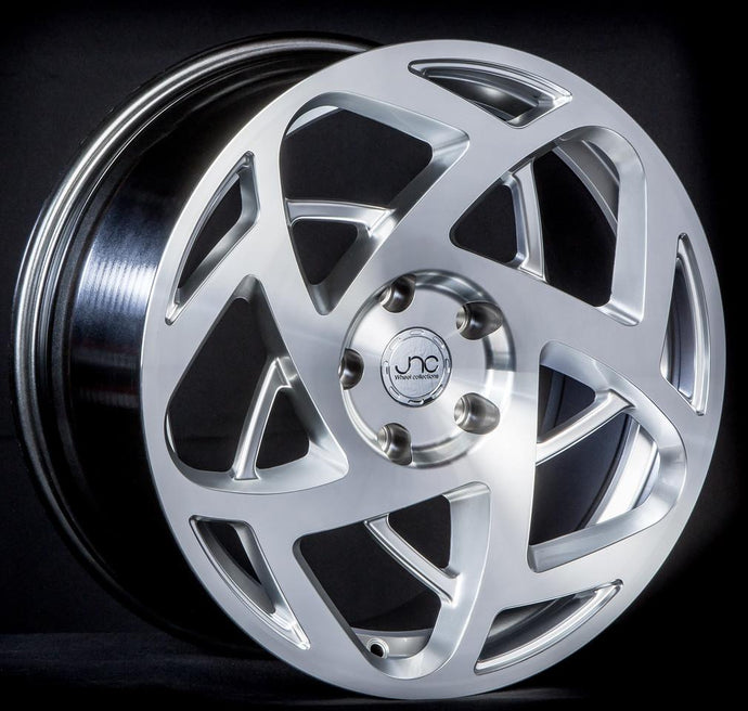 JNC047 | HYPER SILVER MACHINE FACE | 19x10.5 | 5x114.3 | +30mm | CB: 73.1