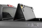 Hard Low Profile Bd Cover | 5.5 Ft | Cargo Mgmt | Toyota Tundra (07-22)