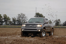 2.5 Inch Lift Kit | Toyota Tundra 2WD/4WD (2000-2006)